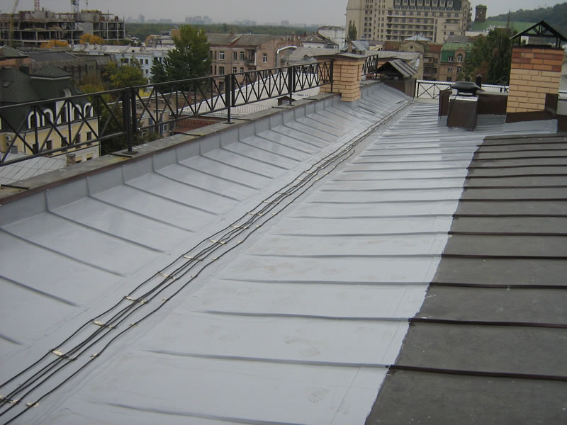 Гидроизоляция, ремонт металлических крыш